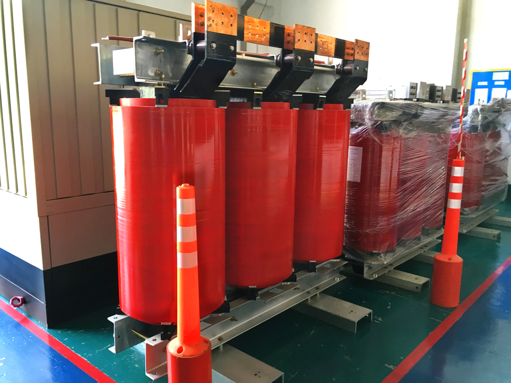 Advantages and disadvantages of Oilimmersed transformers and Drytype